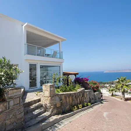 アパート 2Br Duplex House With Amazing Sea View In Bodrum *